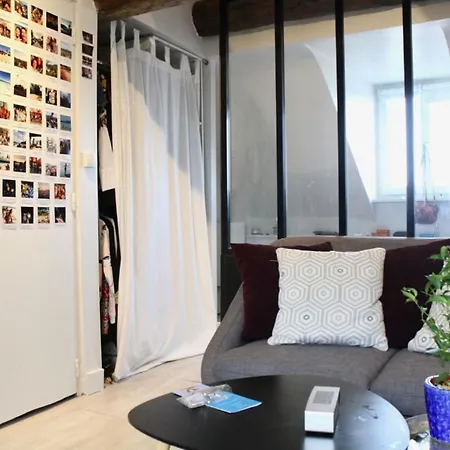 Design Studio With Superb View, Well Located *