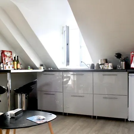 Appartement Design Studio With Superb View, Well Located